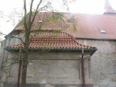 pohled na zadní část zleva
