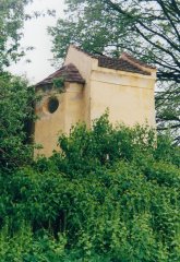 pohled zezadu zleva