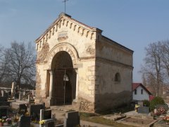 pohled zepředu zprava