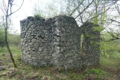 pohled zezadu zleva