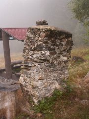 pohled zezadu zprava