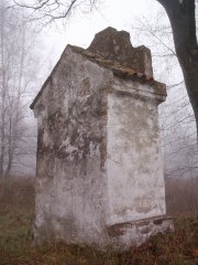 pohled zezadu zleva