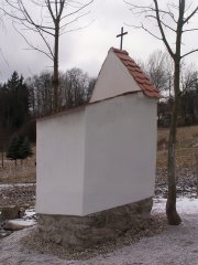pohled zezadu zleva