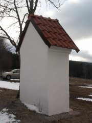pohled zezadu zleva