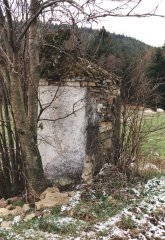 pohled zezadu zprava