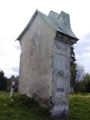 pohled zezadu zleva