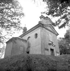 starší foto kostela