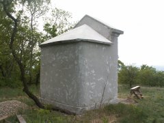 pohled zezadu zleva