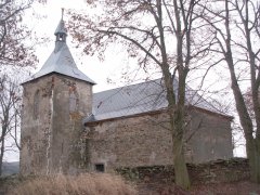 pohled zepředu zleva - nové střechy