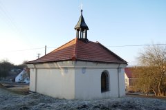 pohled zezadu zleva