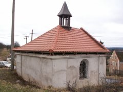 pohled zezadu zleva