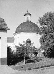 starší foto kaple - presbytář