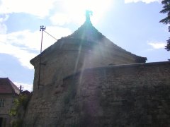 pohled zezadu zleva