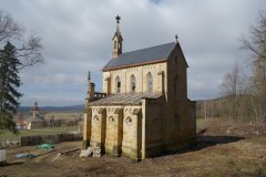 pohled zezadu zprava