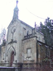 pohled zepředu zprava