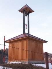 pohled zezadu zleva