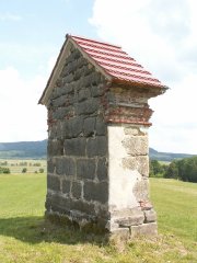 pohled zezadu zleva
