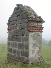 pohled zezadu zleva