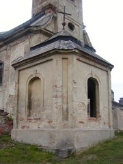 pohled zezadu zleva