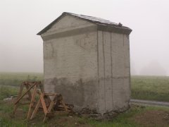 pohled zezadu zleva