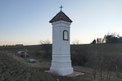 pohled zezadu zleva