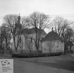 areál kostela
