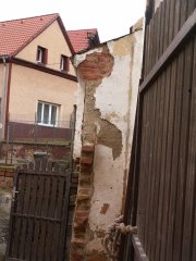 pohled zprava