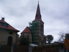 pohled zezadu zleva - oprava věže