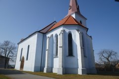 pohled zezadu zprava