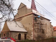 pohled zepředu zprava