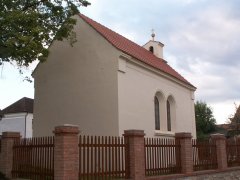 pohled zezadu zleva
