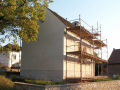 pohled zezadu zleva