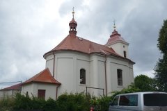 pohled zezadu zleva