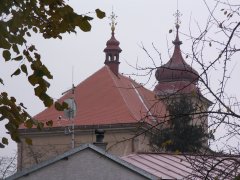 pohled zezadu zleva