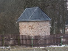pohled zezadu zprava