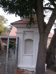 pohled zleva
