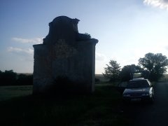pohled zezadu zleva