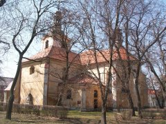 pohled zezadu zprava