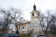 pohled zepředu zleva