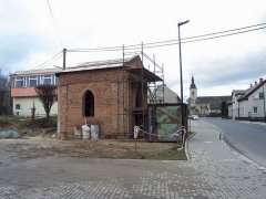 pohled zepředu zleva