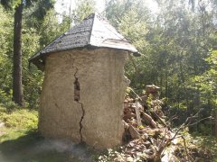pohled zezadu zleva