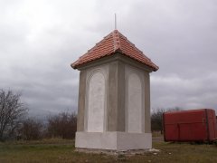 pohled zezadu zleva