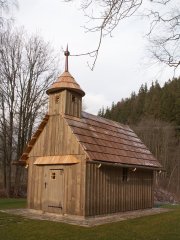 pohled zepředu zprava