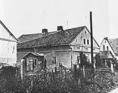 historické foto kaple (vpravo)