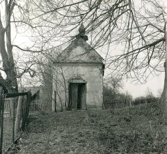 historické foto hrobky