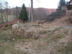 pohled zezadu zleva