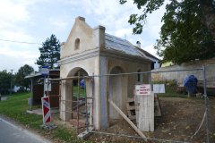 pohled zepředu zprava