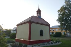 pohled zezadu zleva