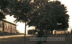 historické foto kaple - výřez z předchozí fotografie
