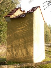 pohled zezadu zprava